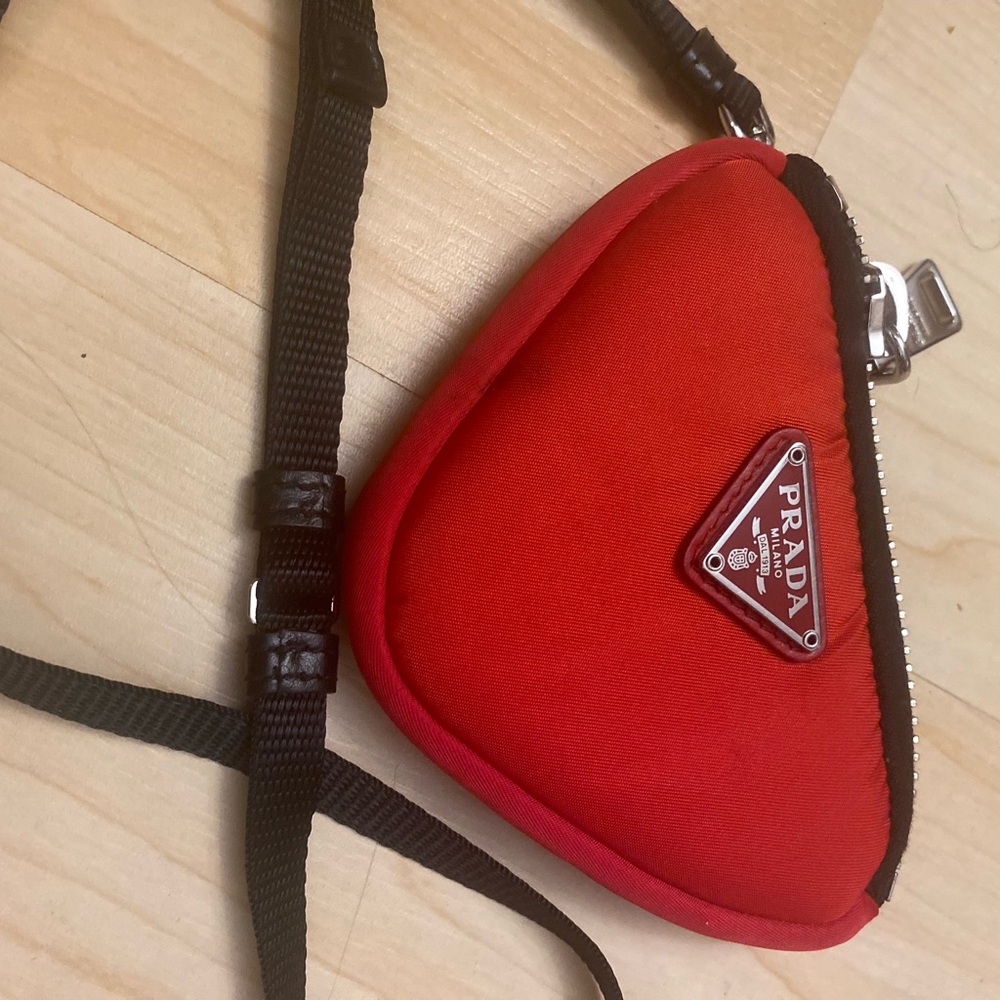 Prada nylon red pouch - Picture 3 of 14